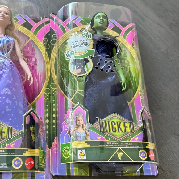 NIB - Set of 2 “For good” - Singing Glinda and Elphaba Dolls - Picture 3 of 4